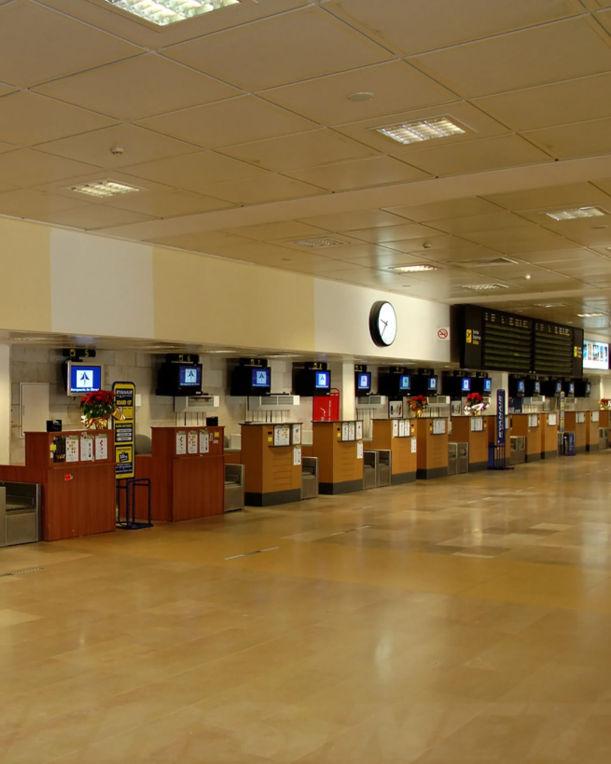 Our Specialized Airport & Transportation Cleaning Solutions