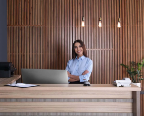 Reception & Front Desk Services